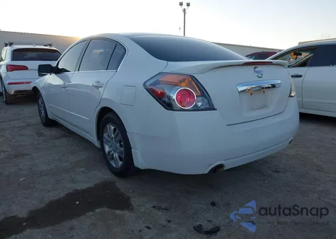 2011 Nissan Altima 2.5 S z USA, uszkodzony, nr VIN 1N4AL2AP5BN435854